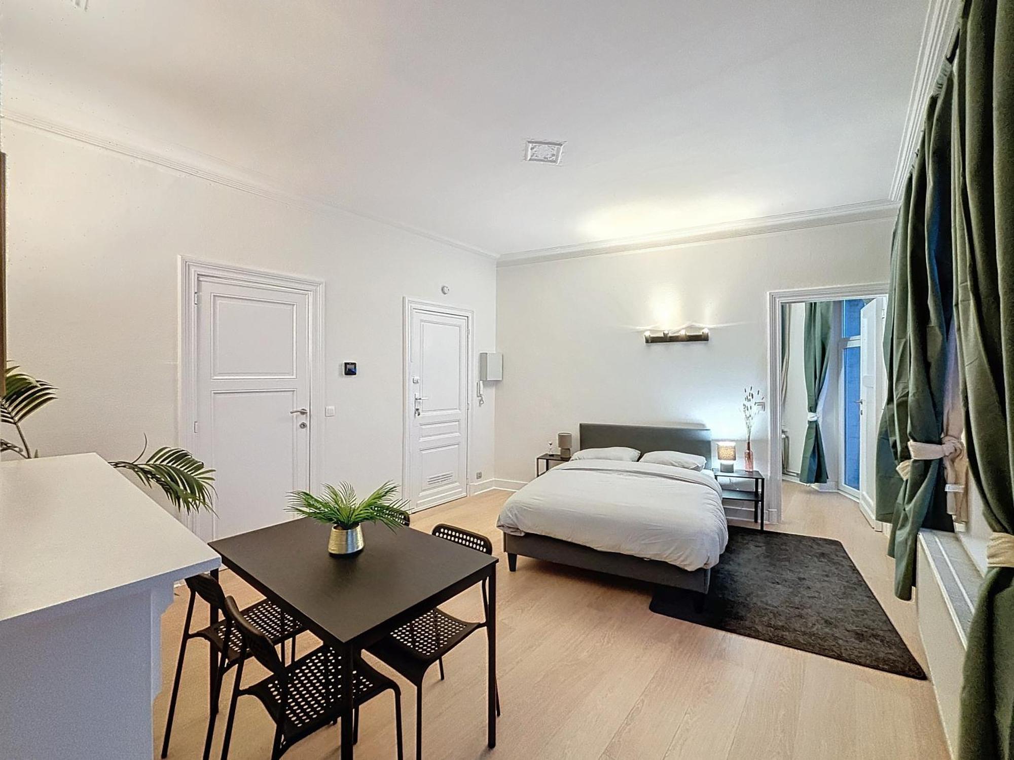 Apartamento Cosy Moliere Bruselas
