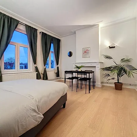 Cosy Apartment Moliere Brussel Buitenkant foto