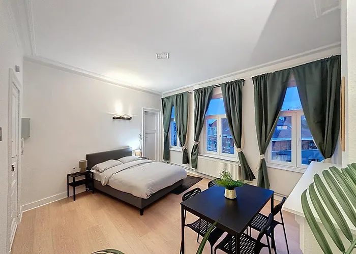 Cosy Apartment Moliere