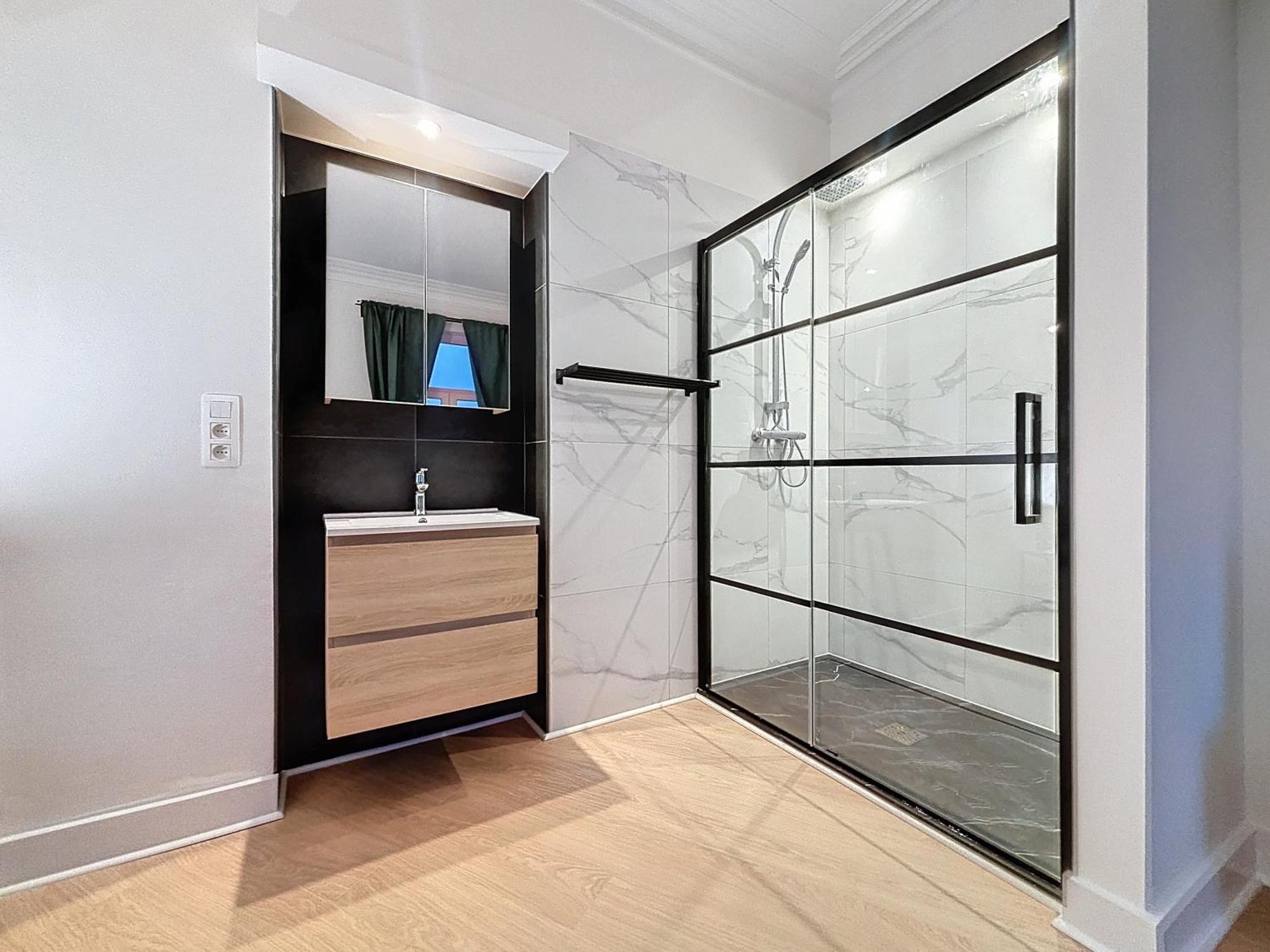 Cosy Moliere Apartment